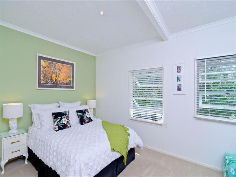 1/15 Twelfth Avenue, Palm Beach QLD 4221