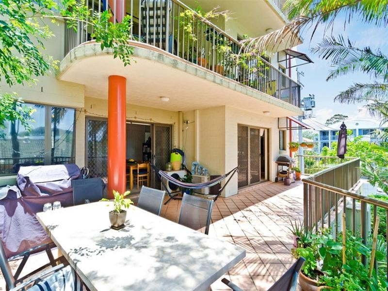 1/7 Teemangum Street, Tugun QLD 4224