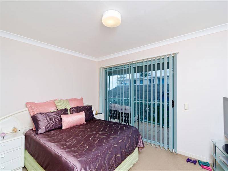 13/261 Golden Four Drive, Bilinga QLD 4225