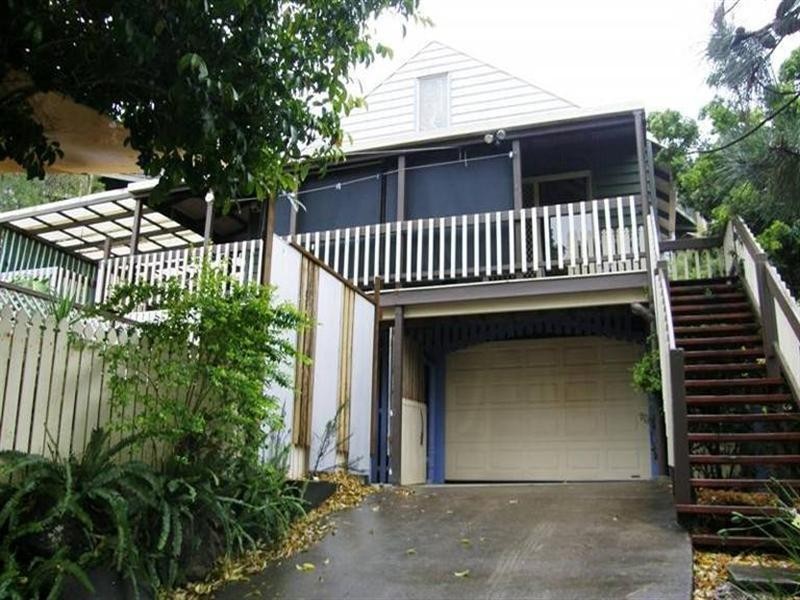 22 Banksiadale Close, Elanora QLD 4221