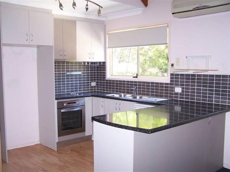 22 Banksiadale Close, Elanora QLD 4221