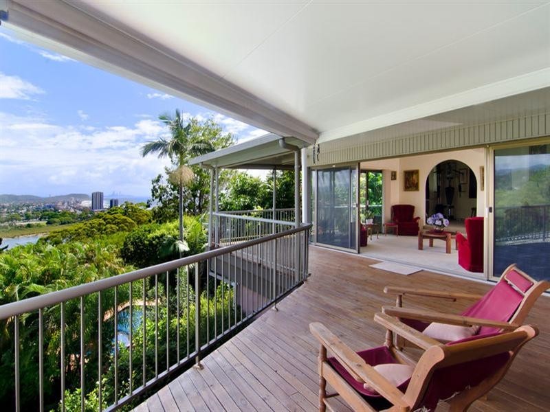 24 Pall Mall Avenue, Currumbin QLD 4223