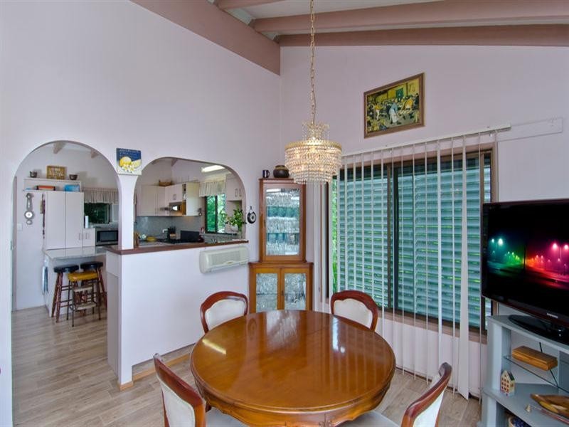 24 Pall Mall Avenue, Currumbin QLD 4223