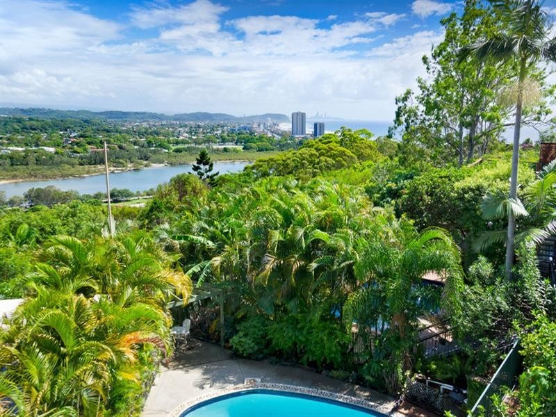24 Pall Mall Avenue, Currumbin QLD 4223