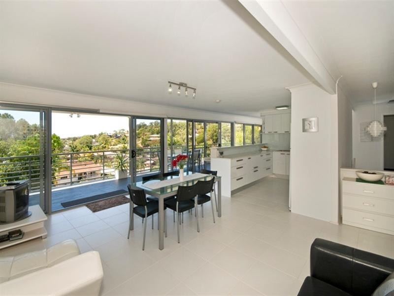 6 Elowra Court, Tugun QLD 4224