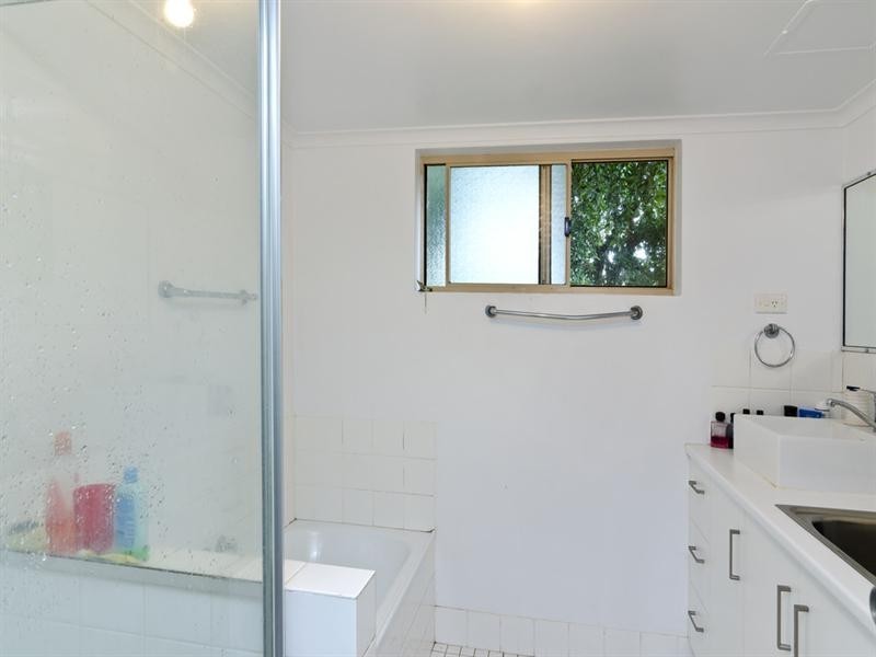 6/6 Clancy Court, Tugun QLD 4224