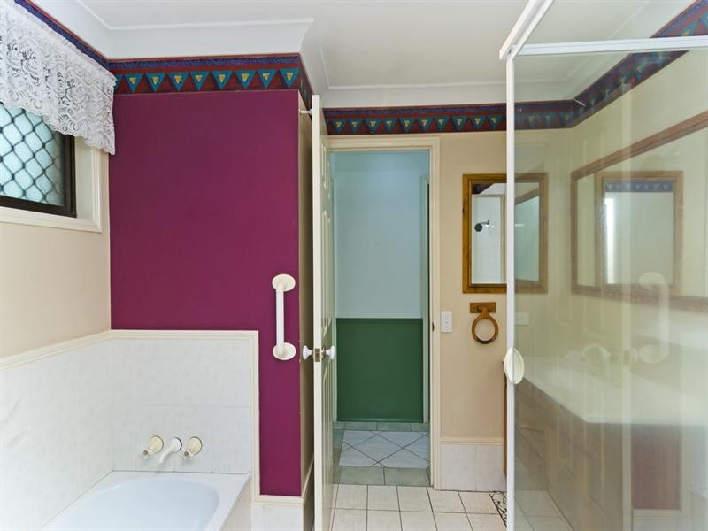 8 Costelloe Street, Tugun QLD 4224