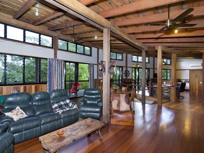 17 Marsh Place, Currumbin Valley QLD 4223