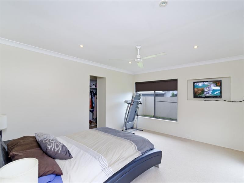 197 Mallawa Drive, Palm Beach QLD 4221