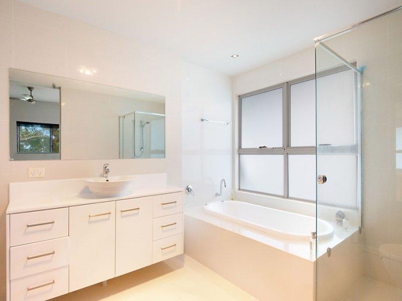 6 Joyce Court, Tallebudgera QLD 4228