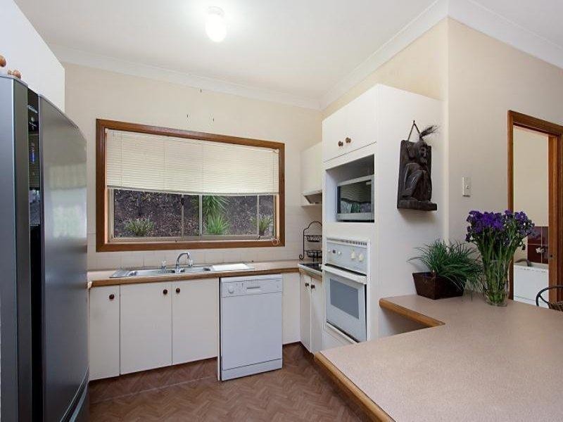 8 Brigantine Court, Currumbin Waters QLD 4223