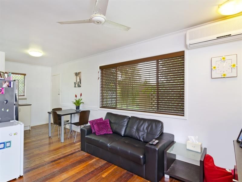 4/1003 Gold Coast Highway, Palm Beach QLD 4221