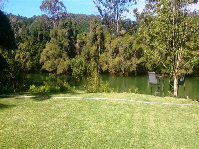 8 Tierney Drive, Currumbin Waters QLD 4223