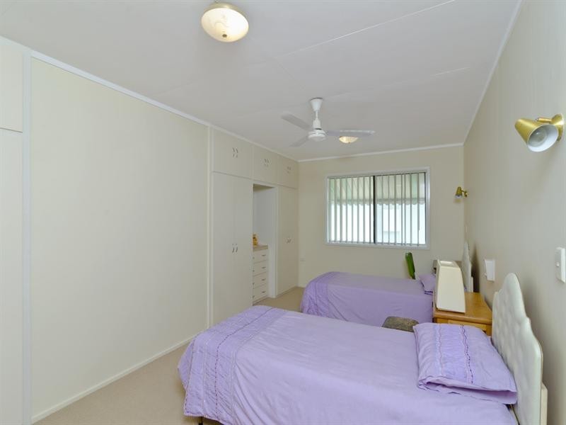 300 Adina Avenue, Bilinga QLD 4225