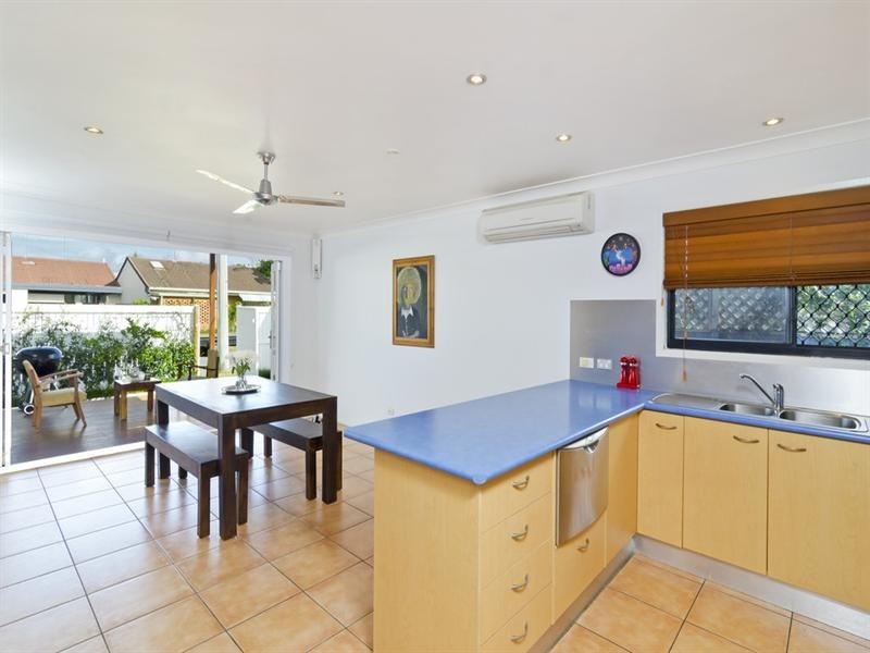 1/7 Craft Court, Miami QLD 4220