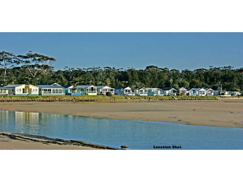 13 Seaside Parade, Dolphin Point NSW 2539