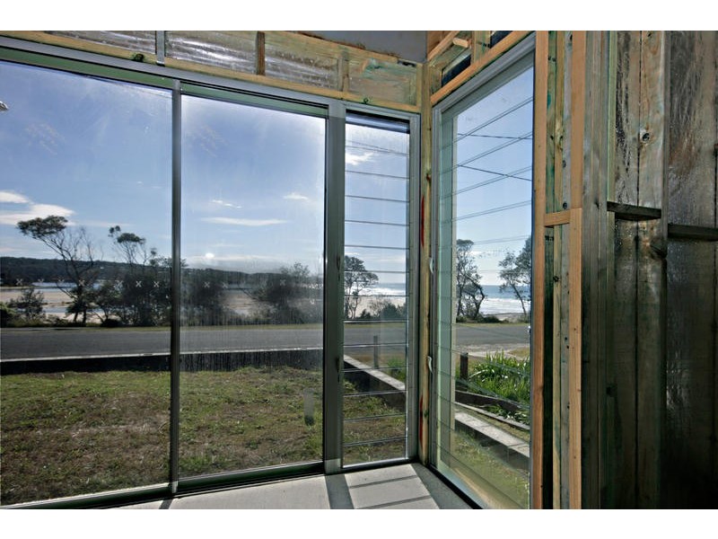 13 Seaside Parade, Dolphin Point NSW 2539