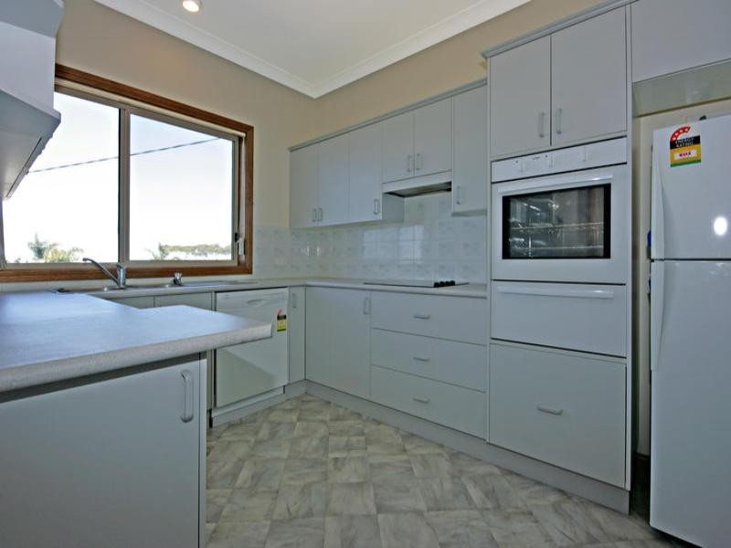 25 Highview Drive, Dolphin Point NSW 2539