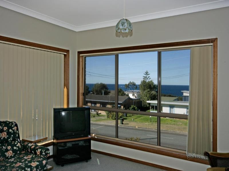 25 Highview Drive, Dolphin Point NSW 2539
