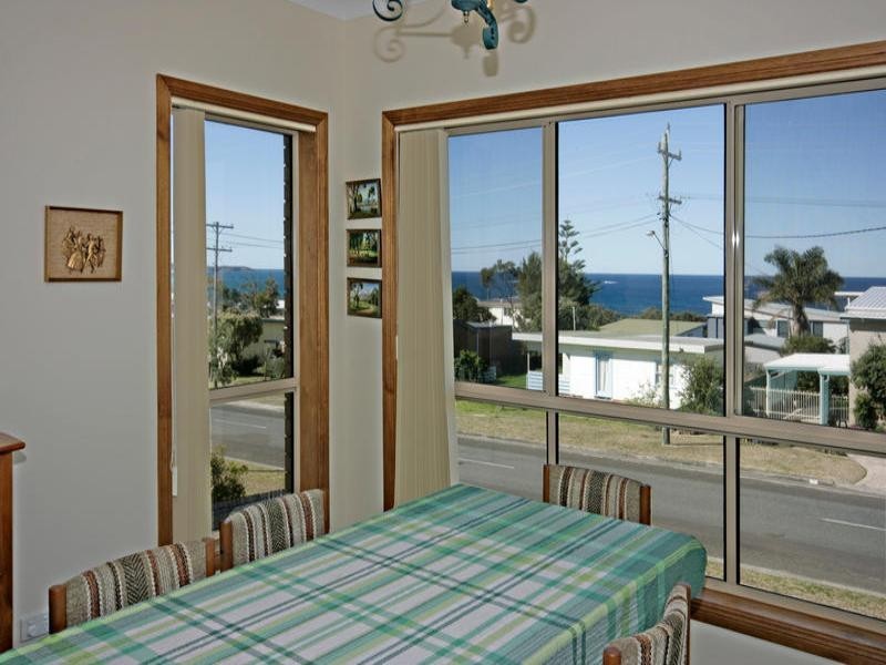 25 Highview Drive, Dolphin Point NSW 2539