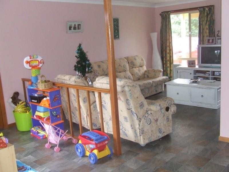 23 Leigh Crescent, Ulladulla NSW 2539