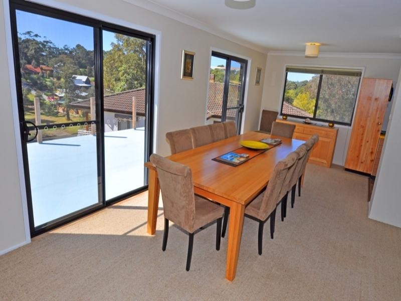 1 Woodglen Close, Mollymook NSW 2539