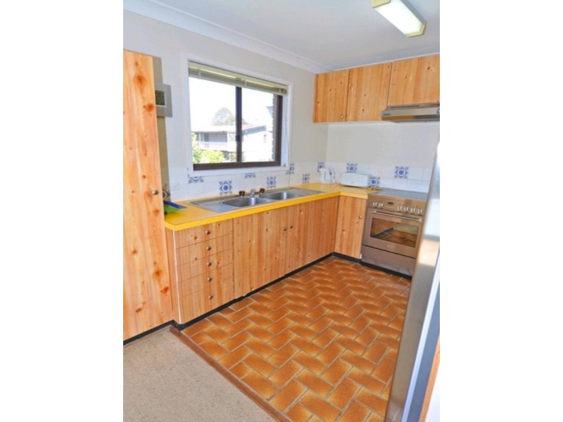 1 Woodglen Close, Mollymook NSW 2539