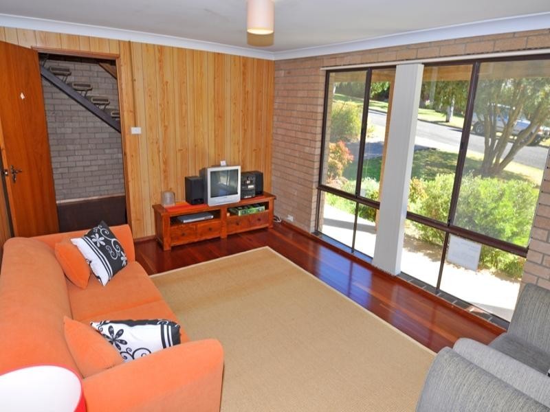 1 Woodglen Close, Mollymook NSW 2539