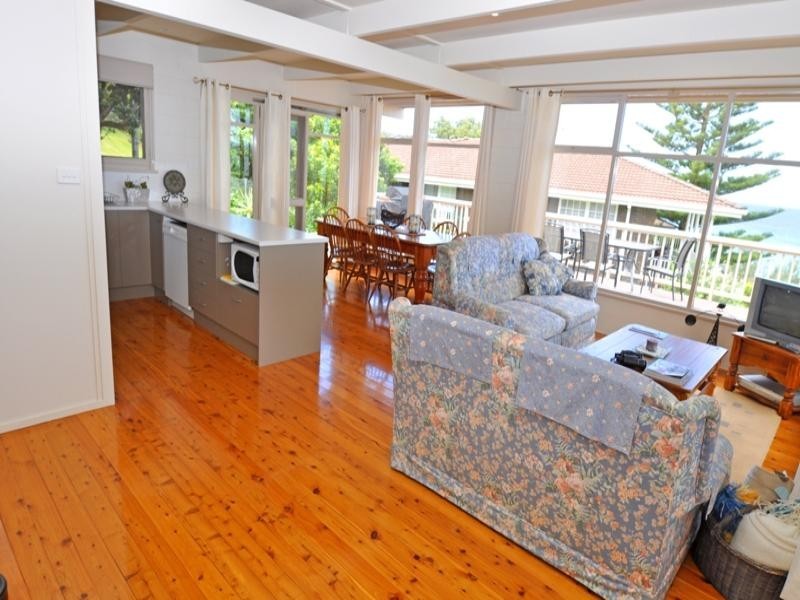 116 Mitchell Parade, Mollymook NSW 2539