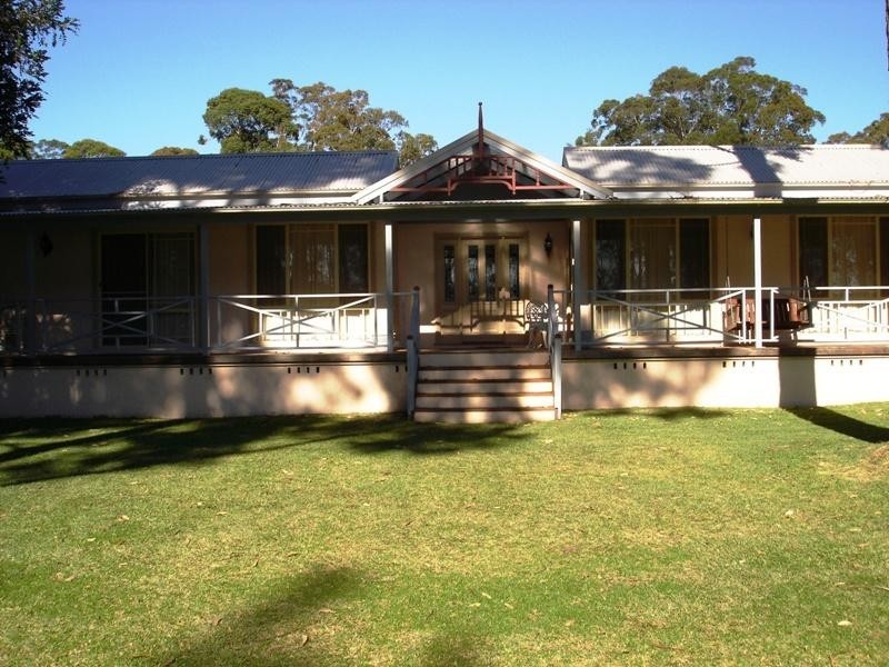 5 Parkland Drive, Kings Point NSW 2539