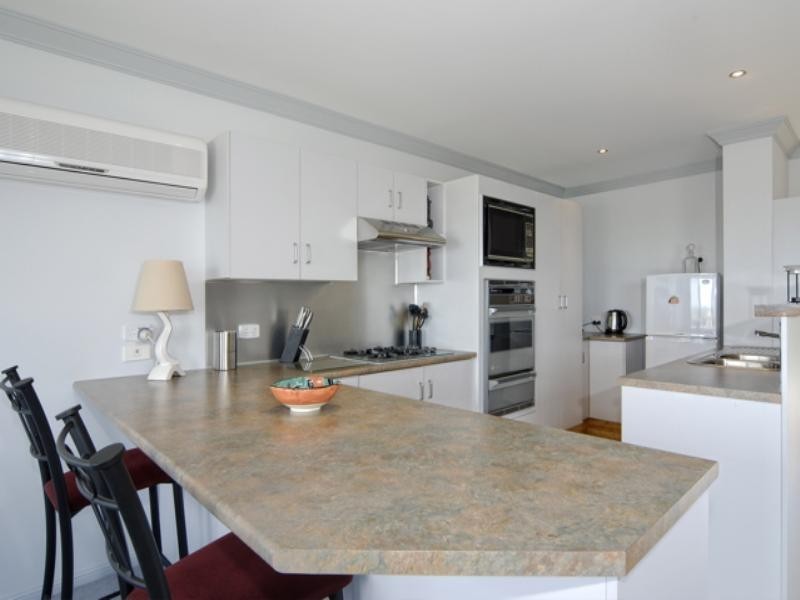 11 Canberra Crescent, Burrill Lake NSW 2539