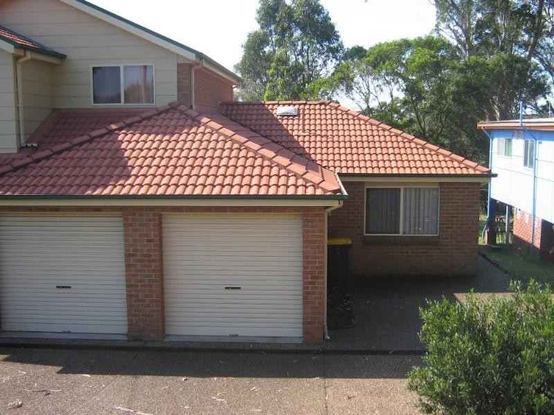 2/14 Garside Road, Mollymook NSW 2539