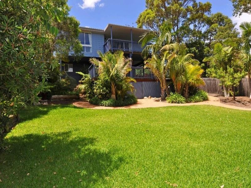 33 Linden Way, Mollymook NSW 2539