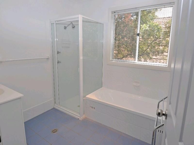 33 Linden Way, Mollymook NSW 2539
