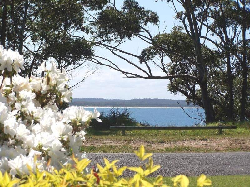 47 Bannister Head Road, Mollymook NSW 2539