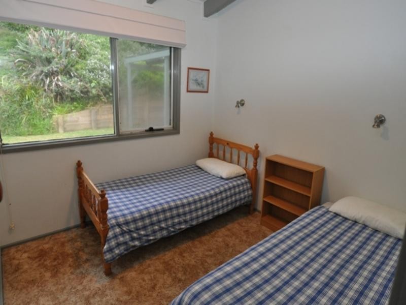 8 Beach Road, Mollymook NSW 2539