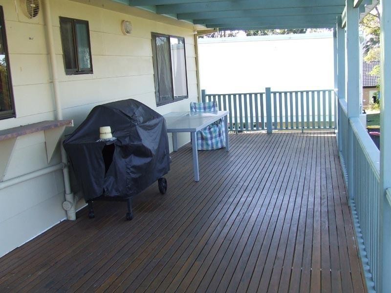 28 Ross Avenue, Narrawallee NSW 2539