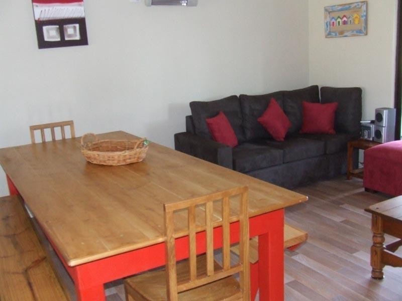 28 Ross Avenue, Narrawallee NSW 2539