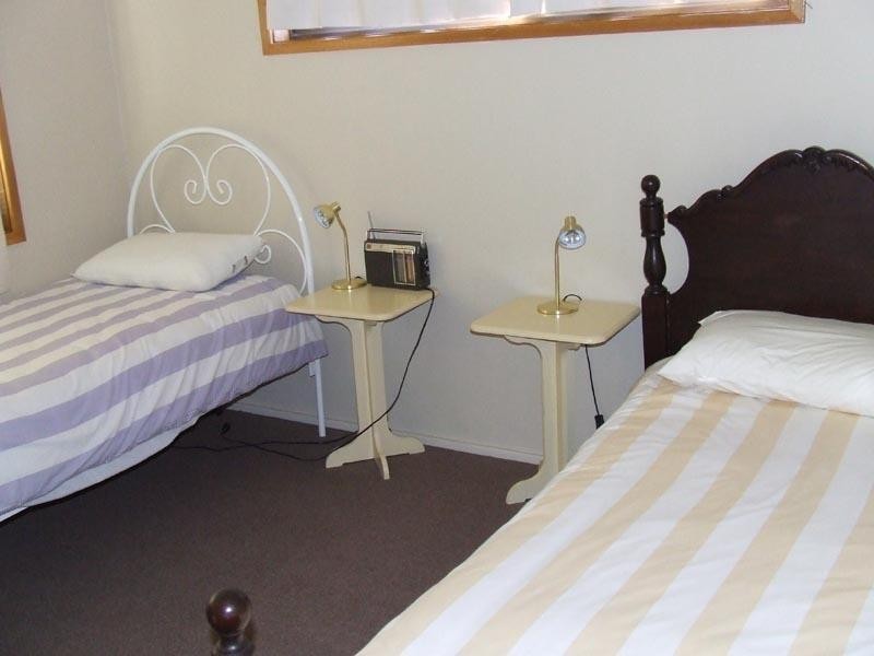 28 Ross Avenue, Narrawallee NSW 2539