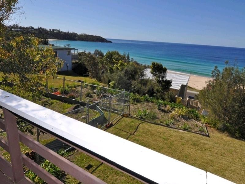 34 Donlan Road, Mollymook NSW 2539