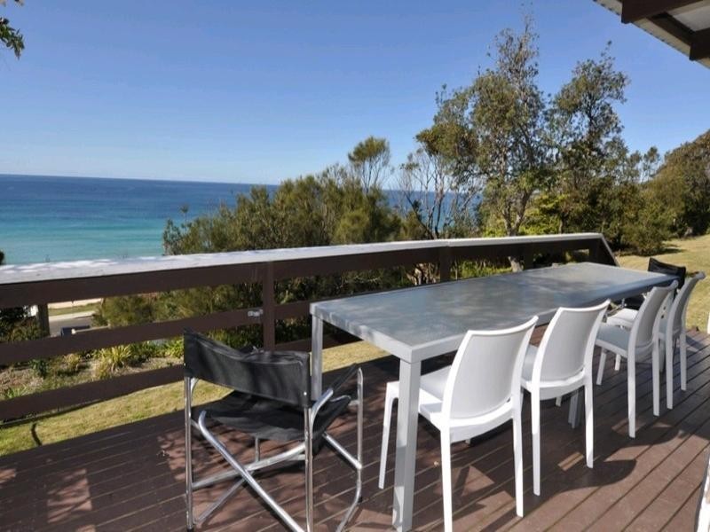 34 Donlan Road, Mollymook NSW 2539