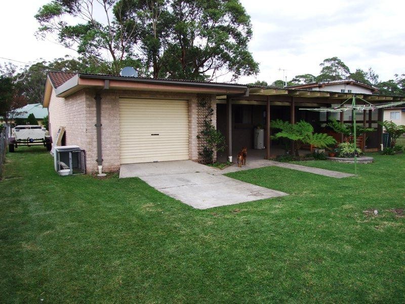 11 Spink Avenue, Lake Conjola NSW 2539