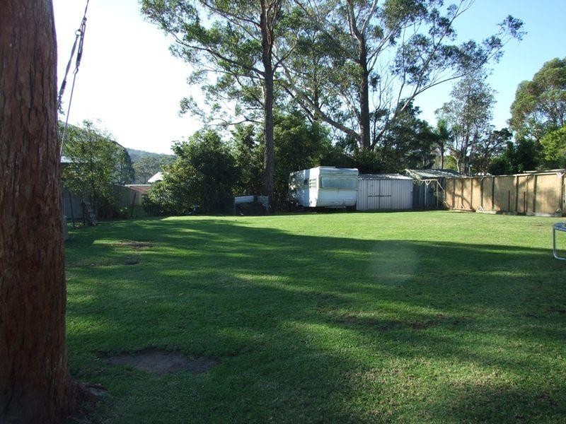11 Spink Avenue, Lake Conjola NSW 2539