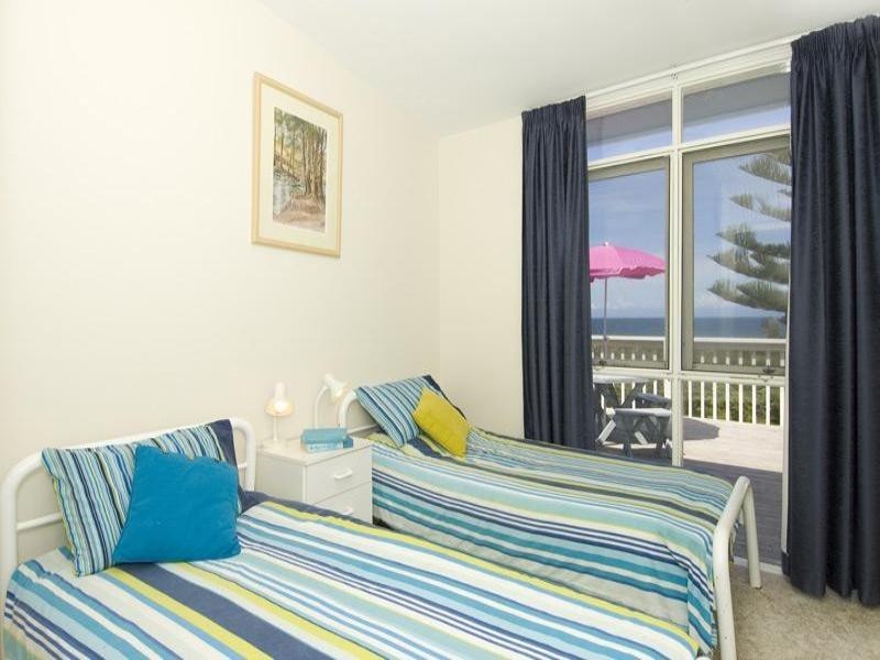 90 Mitchell Parade, Mollymook NSW 2539