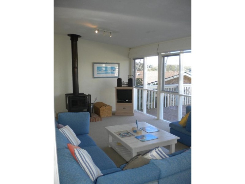 90 Mitchell Parade, Mollymook NSW 2539