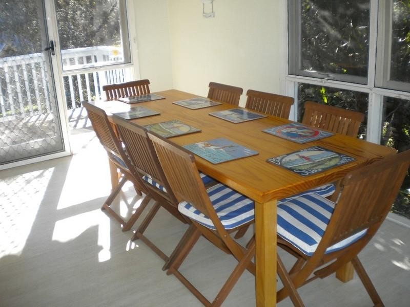 90 Mitchell Parade, Mollymook NSW 2539