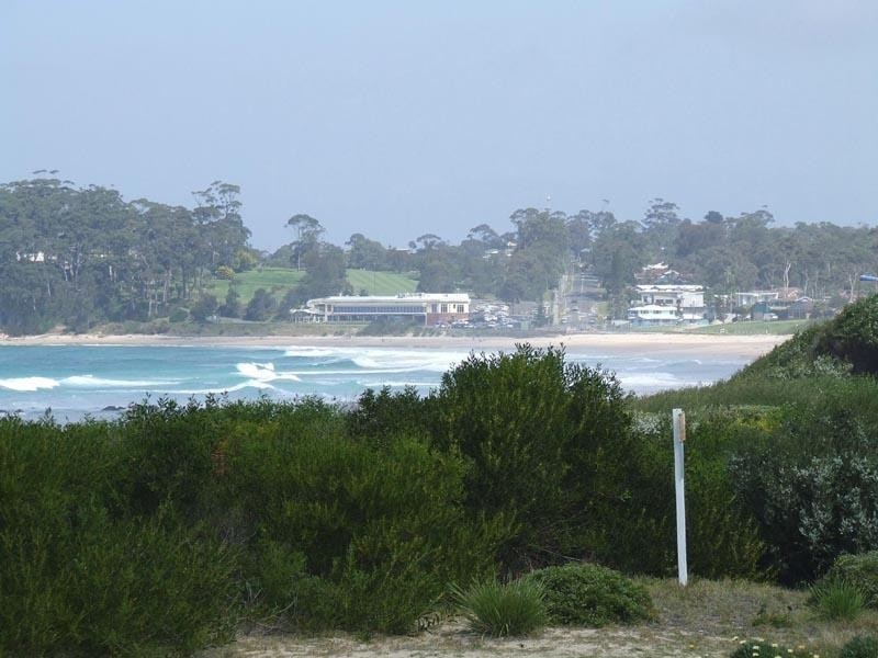 86 Mitchell Parade, Mollymook NSW 2539