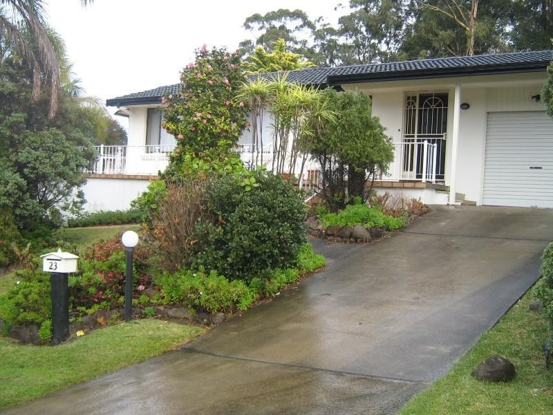23 Treetops Crescent, Mollymook NSW 2539