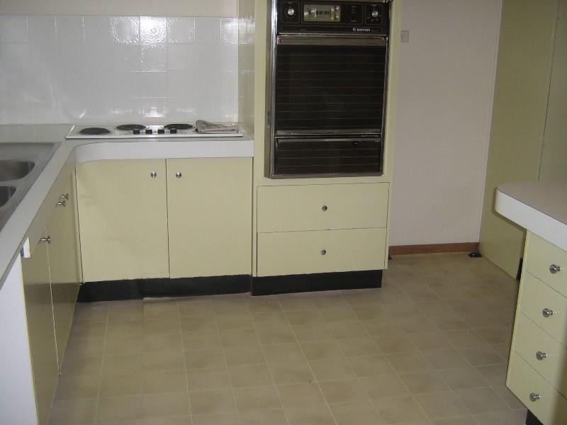 23 Treetops Crescent, Mollymook NSW 2539