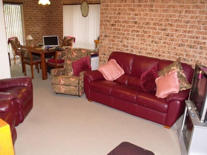 1/6-7 Augusta Place, Mollymook NSW 2539